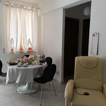펜션 Giovi's House 아르데아